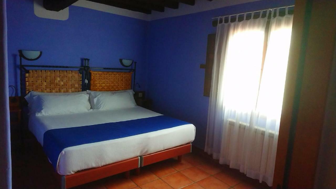 El Canchal De La Gallina - Parking Gratis - Jacuzzi En Privado - Cafeteria - Desayunos - Piscina De Agua Caliente A Partir Del 12 De Abril 2025 Хервас Экстерьер фото
